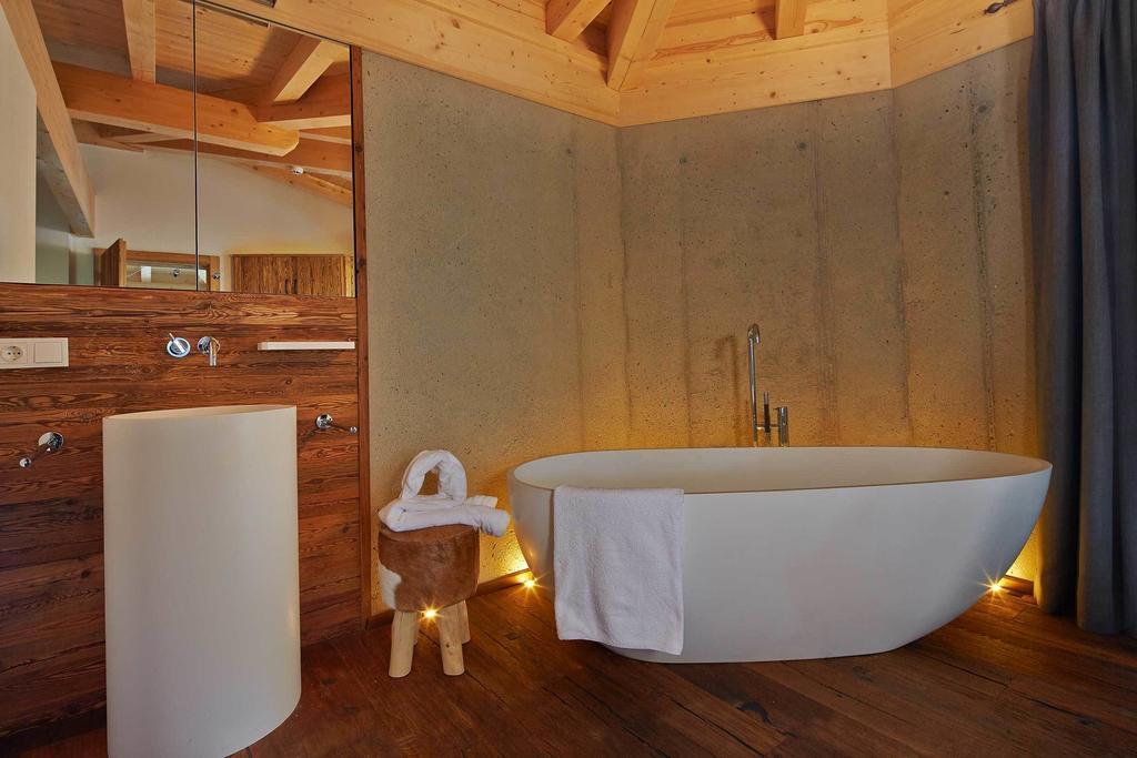 Alpendiamond Ski In & Bike Out Apartments Top 200, 400 & Penthouse 600 Ζόλντεν Δωμάτιο φωτογραφία